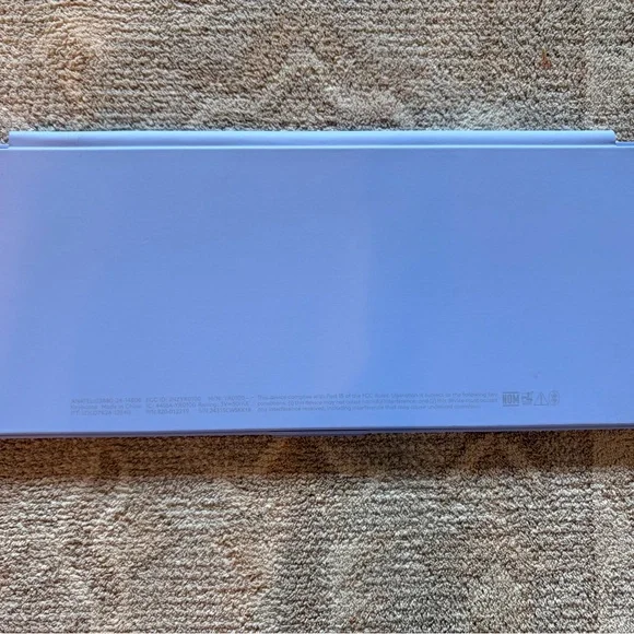 Logitech Keys-To-Go Bluetooth Keyboard - Picture 3 of 3